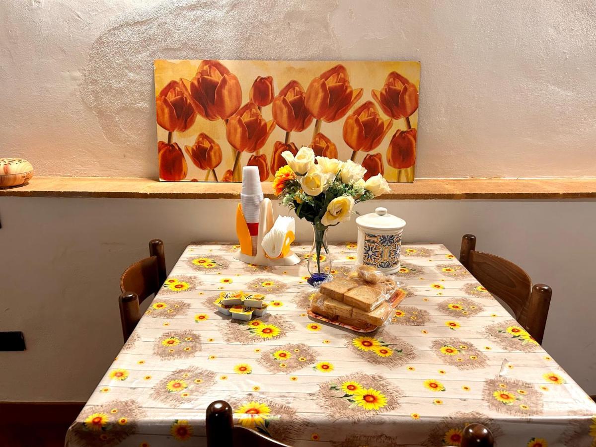 La Trinacria Apartment *